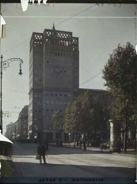 Image représentant Allemagne, Düsseldorf, Hindenburg Wall, le nouveau Gratte-ciel