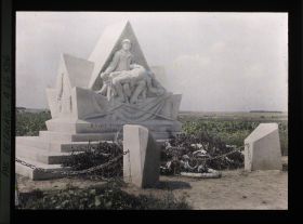 Image représentant France, Neuville-St-Vaast, Monumt Tchécoslovaque, face
