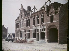 Image représentant France, Bailleul, Maisons en reconstruction