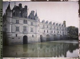 Image représentant Le château sur le Cher