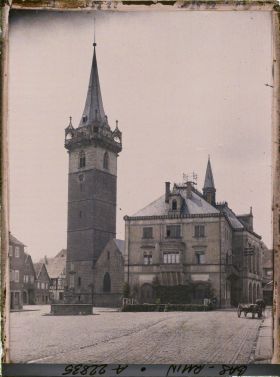 Image représentant France, Obernai, Place de la République, Hôtel de Ville et Kappelturm