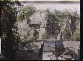 Image représentant Habitation troglodyte abandonnée dans le quartier des Patys