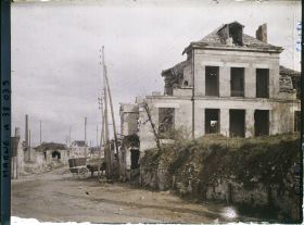 Image représentant France, Fismes, Ruines et maisons reconstruites