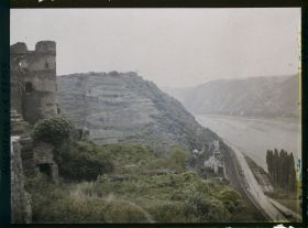 Image représentant Bords du Rhin, St Goard, St Goard - Ruines de Rheinsfields