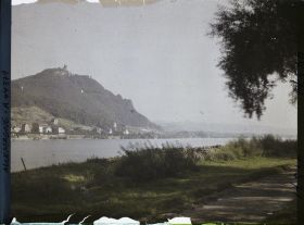 Image représentant Allemagne, Mehlem, Le Drachenfels vu de la rive gauche