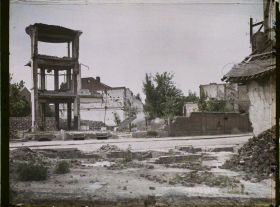 Image représentant France, Armentières, Coin de ruines rue de la Gare