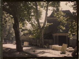 Image représentant France, Figeac, Ancienne chapelle et restes des murs d'enceinte de Figeac