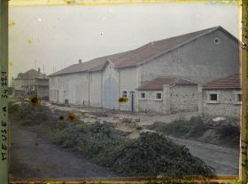 Image représentant France, Vigneulles les Hattonchatel, Grande ferme reconstruite