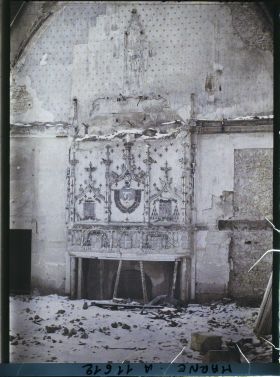 Image représentant La cheminée de la salle des rois, ancien archevêché