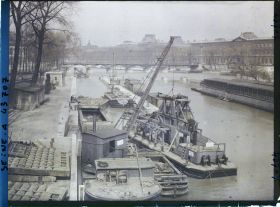 Image représentant Le barrage de la Monnaie depuis le Pont-Neuf vers le Louvre