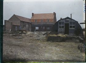 Image représentant France, Neuville St Waast, Nouvelle maison et ancien métro