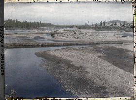 Image représentant Espagne, de Léon à Astorga, Bernesca Le Rio vu du Pont de S.Marcos à la Porte de Léon.