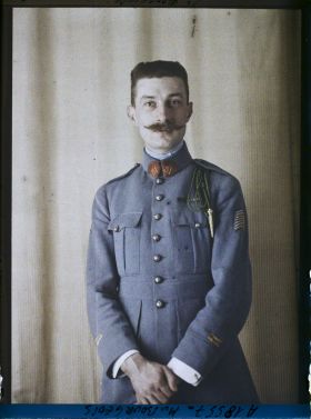 Image représentant Monsieur  https://musee-albert-kahn.s-museum.fr/home/NWQ2OTAwYzNmYjZlZTk1ZWQwODJmMjY4L2dlbmVyaWMtbm90aWNlLXRhYi9hdXRob3JpdHkvNjE3YTc5ZjVjZjhiODk2OGIzMzM3ZDIx/5d6900c3fb6ee95ed082f268/generic-notice-tab/authority/617a79ebcf8b8968b3336964 Bourgeois