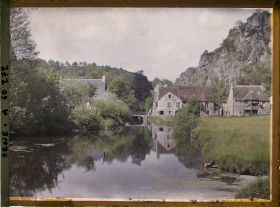 Image représentant Les bords de la Varenne