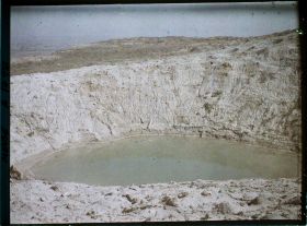 Image représentant France, Sur la Crête des Eparges, Trou de mine