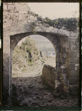 Image représentant France, Capdenac (Lot), Sortie par la Porte Clovis