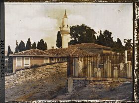 Image représentant Maisons d'Eyüp et tombes d'un cimetière