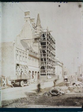 Image représentant Belgique, Ypres, Reconstruction de la maison des Templiers