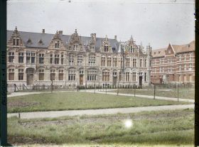 Image représentant Belgique, Ypres, Place de la Gare