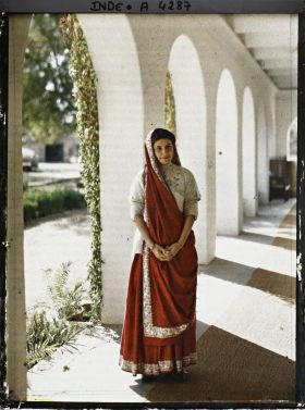 Image représentant Une jeune fille parsie