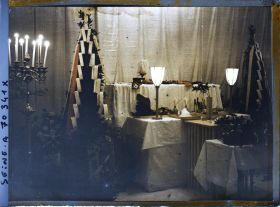 Image représentant La chapelle ardente du prince Kitashirakawa à l'ambassade du Japon