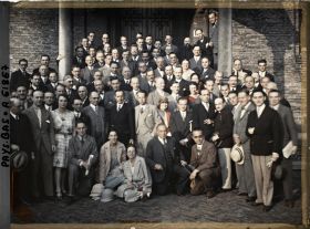 Image représentant Groupe de journalistes de toutes nationalités