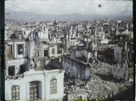 Image représentant Turquie, Smyrne, Incendie de Smyrne en Septembre 1922, autre Vue générale s/ les mêmes Quartiers
