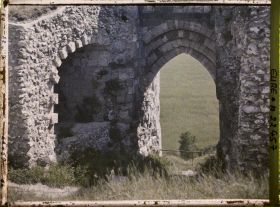 Image représentant Une fenêtre du Château Gaillard