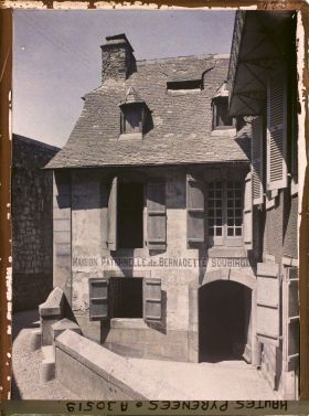 Image représentant Lourdes, Maison de Bernadette