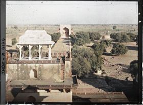 Image représentant Vue panoramique prise du haut du mausolée d'Akbar