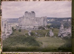 Image représentant Le Château Gaillard, vu d'ensemble vers la Seine