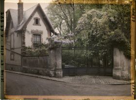 Image représentant France, Louveciennes, Porte de parc