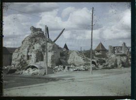 Image représentant France, Lassigny, L'ensemble de l'Eglise