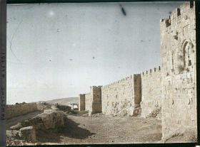 Image représentant Une partie des remparts de la ville