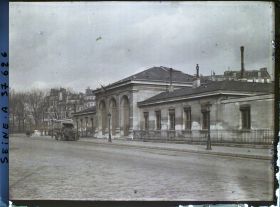 Image représentant La Morgue quai de l'Archevêché