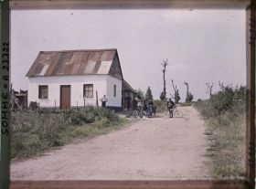 Image représentant France, Maurepas, Entrée Sud-Est du Village