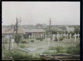 Image représentant France, Combles, Le Cimetière Français N° 2