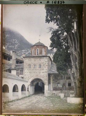Image représentant Mont Athos, Grande Lavra, Petite porte à l'intérieur du Monastère