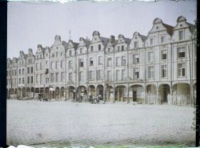 Image représentant France, Arras, Gde Place prise du Coin de la Rue de la Taillanderie