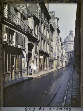 Image représentant La rue Mazarine vers l'Institut de France