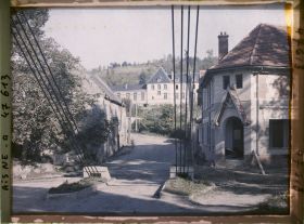Image représentant France, Pommiers, Vue vers la nouvelle Mairie