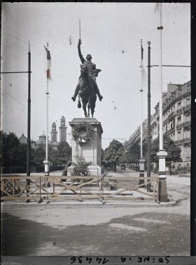 Image représentant Statue équestre de George Washington place d'Iéna