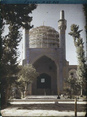 Image représentant La Madreseh Mader-i-Chah, école coranique dite "de la mère du Chah" (1714)