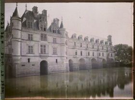 Image représentant Le château sur le Cher