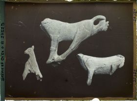 Image représentant France, St Germain-en-Laye, Collection Mascareau, Grotte de St Michel d'Arudy (Ariège) 3 fragments de propulseurs 56387, 56384, 56385.