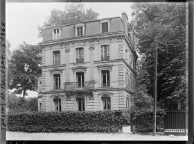 Image représentant Façade du cercle Autour du Monde