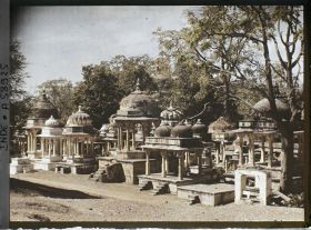 Image représentant Tombes