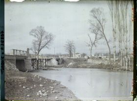 Image représentant Turquie, Eski-Ckehir, Pont provisoire sur le Porsouk