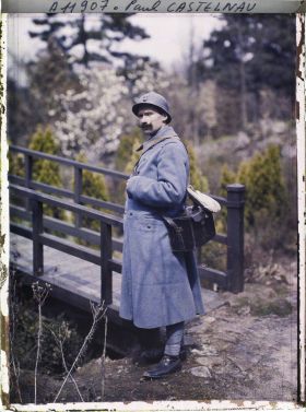 Image représentant Monsieur  https://musee-albert-kahn.s-museum.fr/home/NWQ2OTAwYzNmYjZlZTk1ZWQwODJmMjY4L2dlbmVyaWMtbm90aWNlLXRhYi9hdXRob3JpdHkvNjE3YTc5ZjVjZjhiODk2OGIzMzM3ZDIx/5d6900c3fb6ee95ed082f268/generic-notice-tab/authority/617a79eacf8b8968b3336511 Paul Castelnau