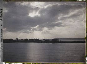 Image représentant Lever de soleil sur la rade de Perros-Guirec